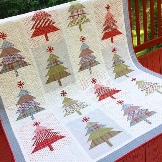 santa-s-tree-farm-quilt-merry-and-bright-quilting-cubby