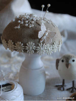 mushroom pin cushion