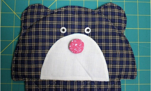 how to make the nose on a teddy bear quilt bag