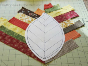 autumn leaves mug rug leaf template
