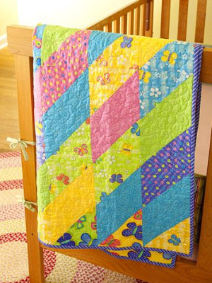 diamond baby quilt half square triangle quilt pattern