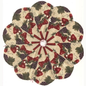 dresden kaleidescope strawberries fabric