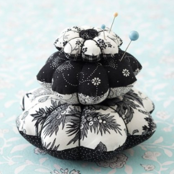 pin cushion flower black and white floral