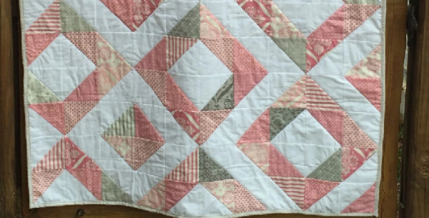 triangles baby quilt