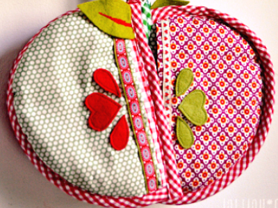 apple pot holder to make