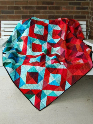 half-square-triangles-quilt-fat-quarter-bundles-help-coordinate-color