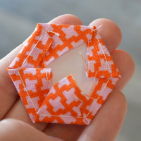 how to stitch the ends in of a hexagon