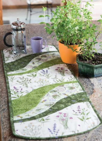 EZ Table runner kitchen Thyme with Friends fabrics