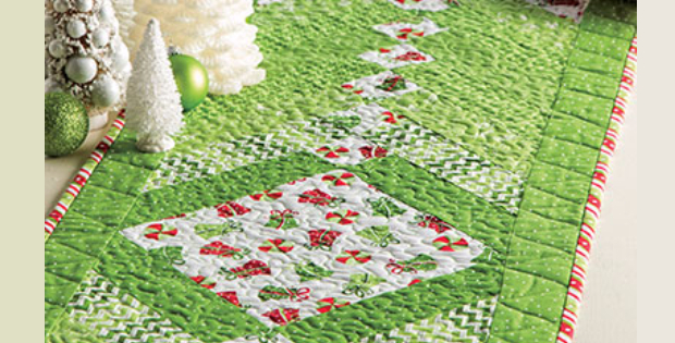 jelly-roll-holiday-table-runner