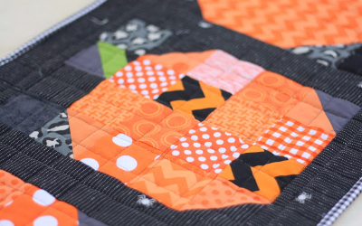 patchwork-pumpkin-quilt-block-for-table-runner