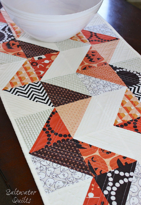 reversible-table-runner-pattern-fall-fabric
