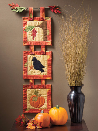 fall-wall-hanging-with-three-quilted-squares