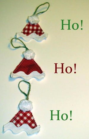cute-santa-hat-christmas-ornaments-to-make