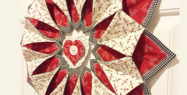 Fold n Stitch wreath Valentine