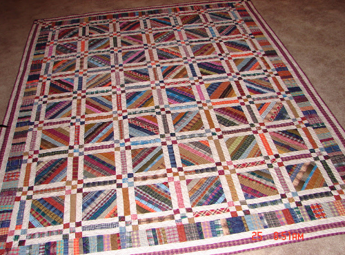 Strings quilt pattern Evelyn Sloppy Strips and Strings