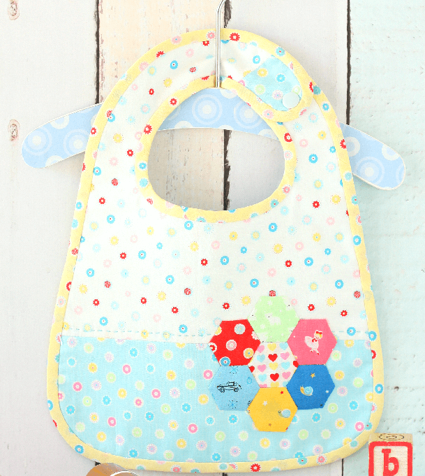 hexagon baby bib flower