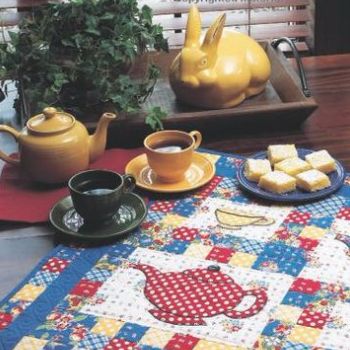 Vintage Picnic Tea time table topper