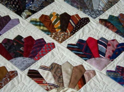 tie quilt using Fancy Fans quilt pattern