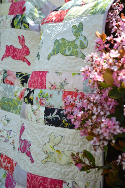 Bunny wall quilt Sizzix Bigz bunny