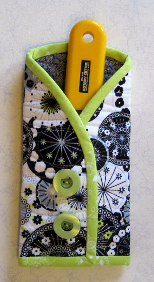 rotary cutter pouch free pattern