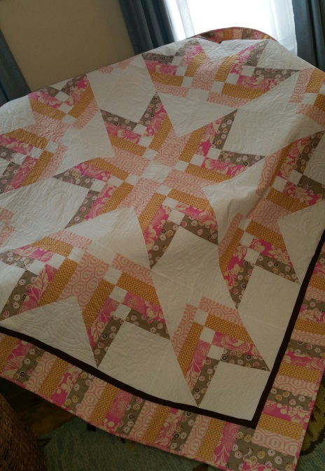 A Jelly Roll Star Quilt Using Just One Binding Tool – Quilting Cubby