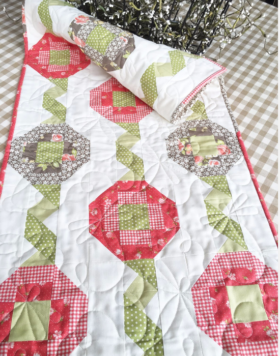 Christmas table runner Fig Tree fabric