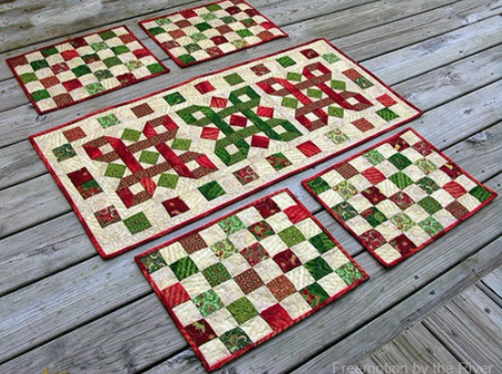 christmas table runner and matching placemats