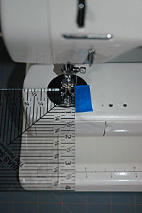 how make a quarter inch seam guide for the sewing machine