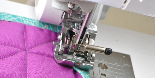how to use a walking foot for quilting