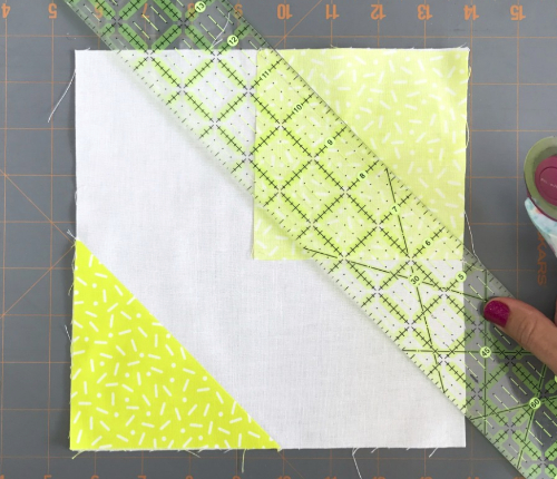 easy way to make square in square quilt blocks