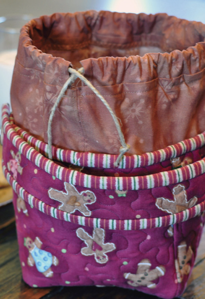 basket pattern with top closure