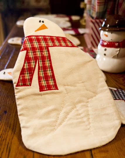 snowman table topper pattern