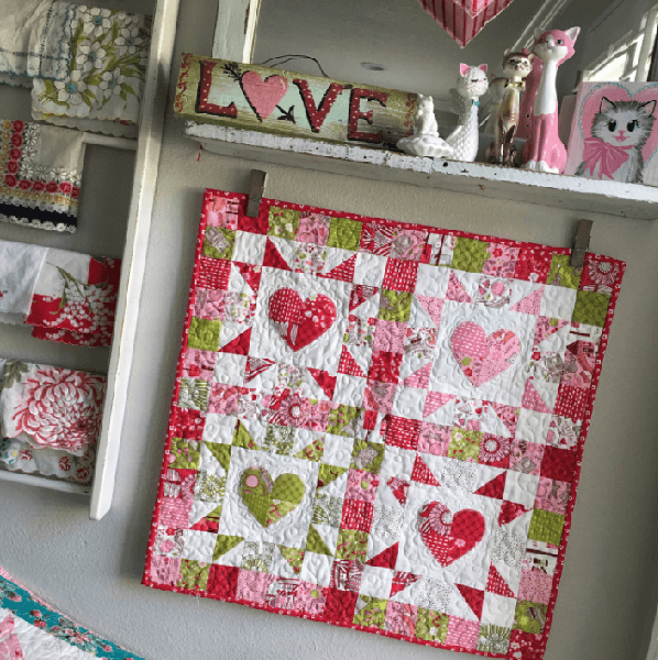 4 patch heart Valentine mini quilt