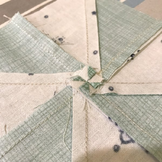 How To Make Perfectly Flat Pinwheels for quilts