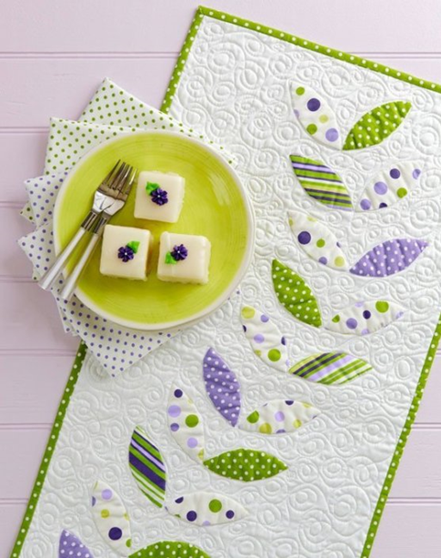 Petal table runner