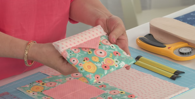 A Pretty Snap Bag To Make And Use – Quilting Cubby