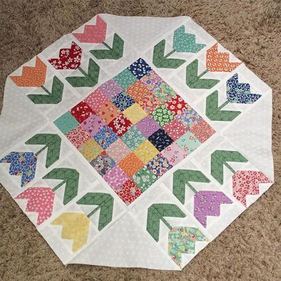 tulips table topper Quilty Fun Lori Holt