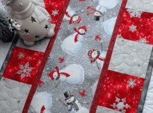 Charm Square table runner Holiday Snowman