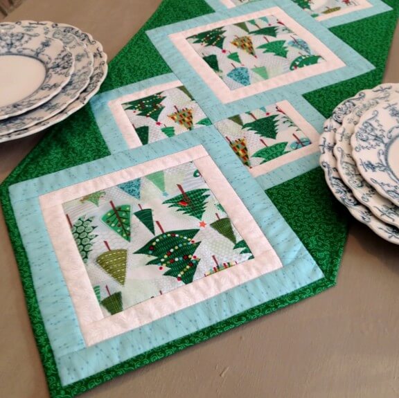 Francis Table runner Christmas fabric